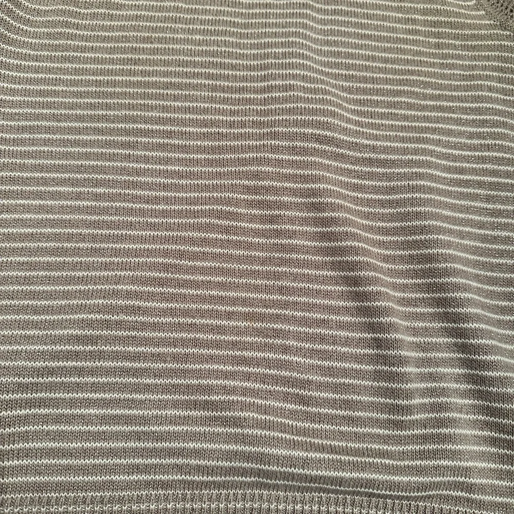 Banana Republic Sweater Vest - Picture 2 of 4